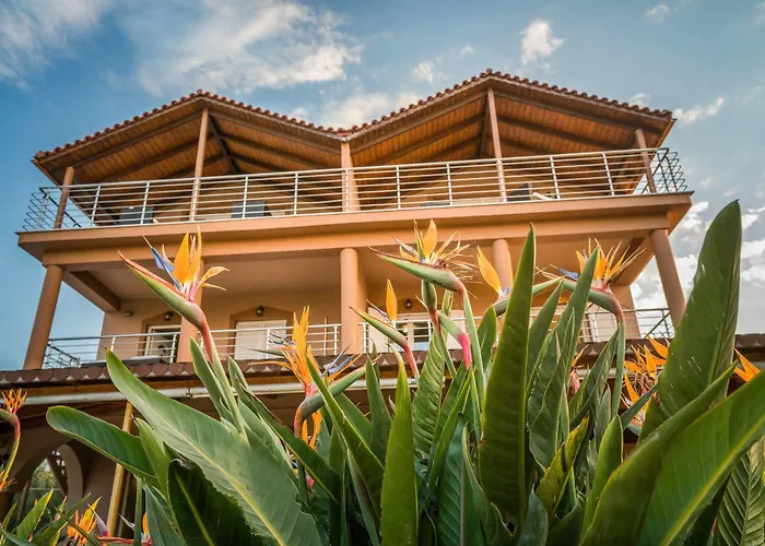 Ξενοδοχείο με διαμερίσματα Armonia Boutique 4*