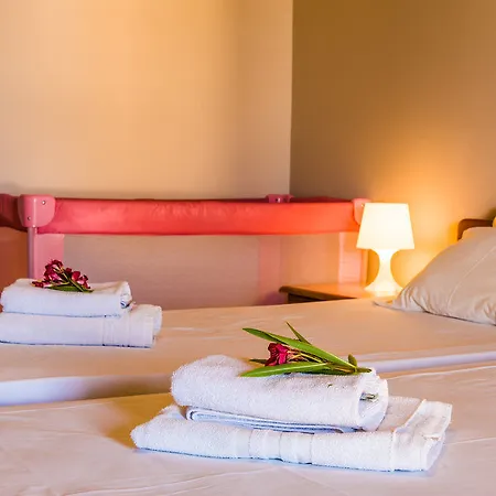 Lägenhetshotell Armonia Boutique 4*